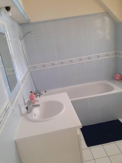 Super Logement En Plein Coeur De La Ville , Chez Tify Brienne-le-Chateau Zewnętrze zdjęcie