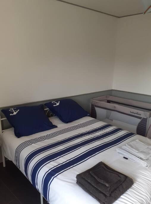 Super Logement En Plein Coeur De La Ville , Chez Tify Brienne-le-Chateau Zewnętrze zdjęcie